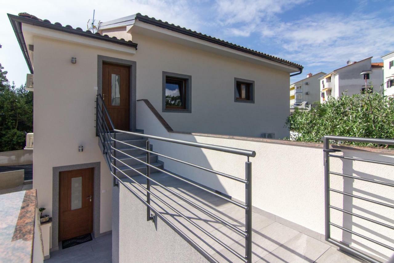 Apartments Edi & Tea Malinska Exterior photo